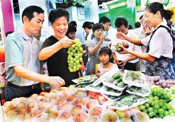 特色农产品首次走秀展示，农业与时尚跨界融合